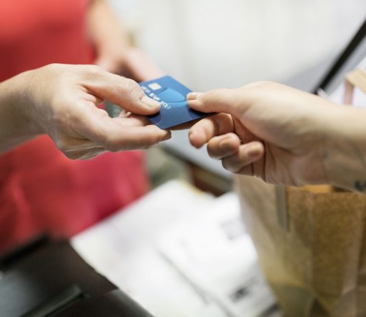 Sok az üres banki állás – a fizetés is jó