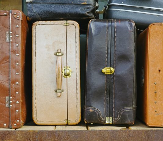 Hatórás műszakban dolgoznak tovább a szekszárdi bőröndgyárban