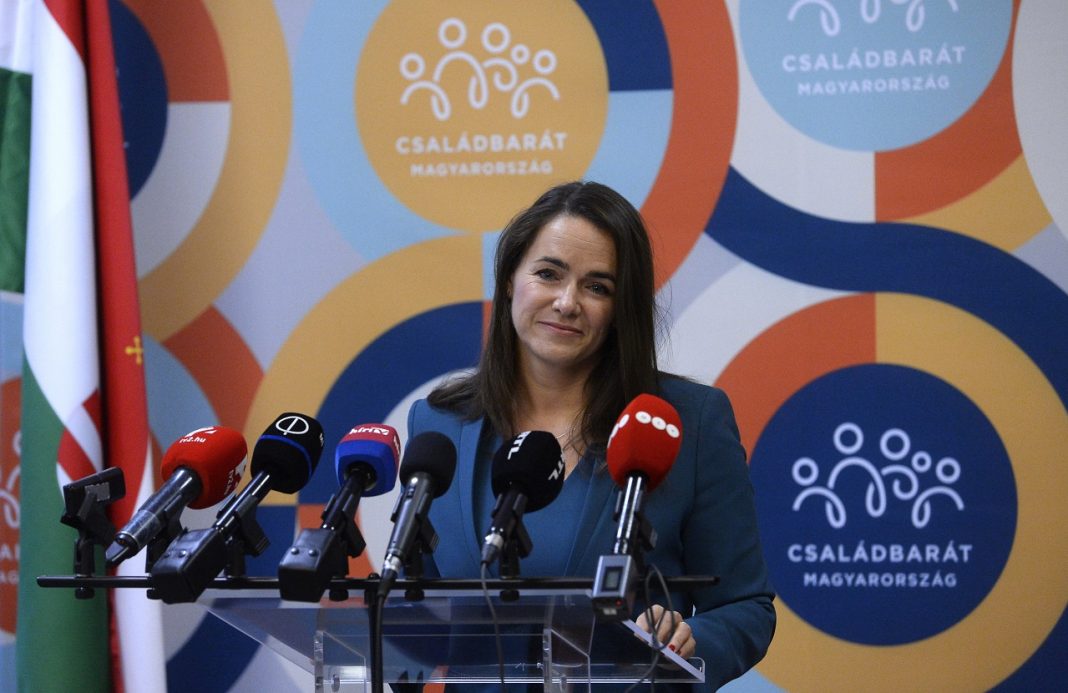 Otthonfelújítási program indul jövőre