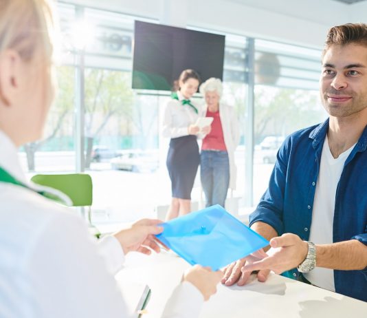 Közel 400 ezer forint a magyar bruttó átlagfizetés – a bankszektor fizet a legjobban