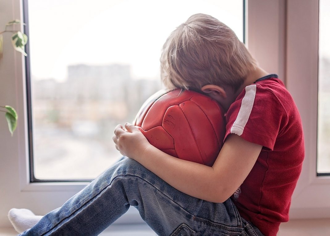 Depresszióhoz vezet az iskolabezárás – a WHO szerint jobb, ha az intézmények nyitva maradnak