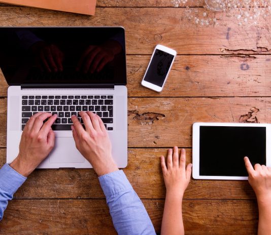 Még egy hónapig lehet pályázni digitális eszközökre