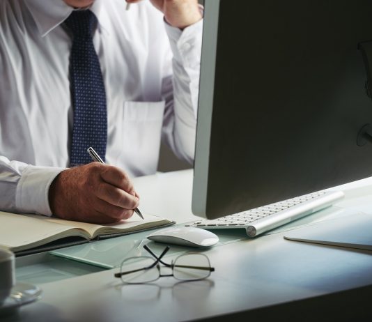 A járvány második hulláma jelent meg az októberi munkaerőpiaci adatokban