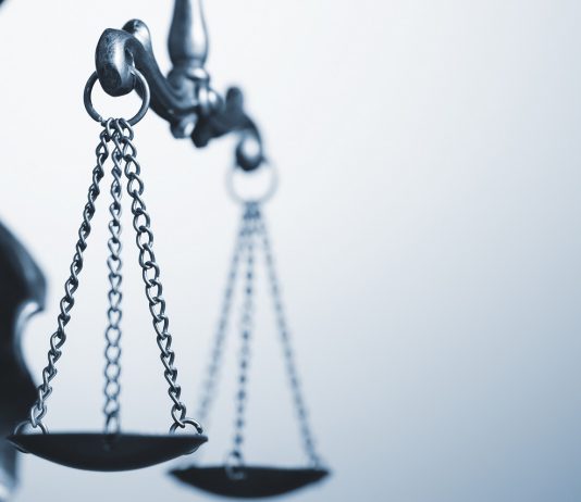 Fiktív munkaerő-kölcsönzés bűnszervezetben – vádemelés Hevesben