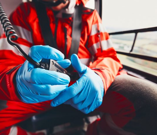 A mentősöknél is probléma a fertőzöttség