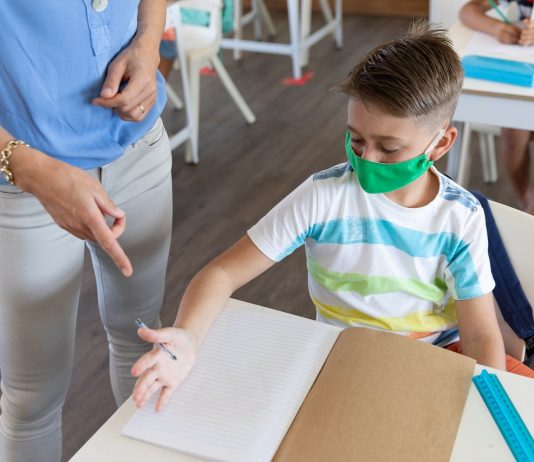 További szigorításokat követel az oktatásban a Pedagógusok Szakszervezete