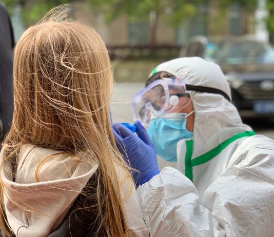 Ötezer dolgozó hagyná el az egészségügyet – „nem járványidőben kellene jogi kérdésekkel foglalkozni”