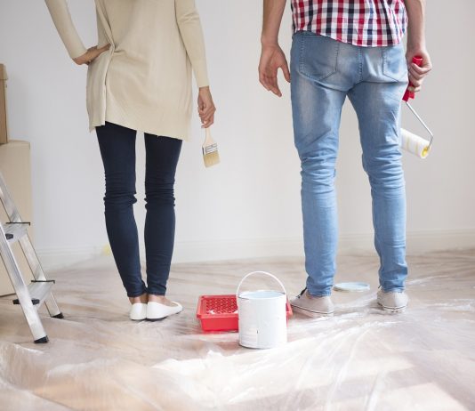 Jövőre 300 milliárd forinttal támogatja a kormány az otthonteremtést – a fele felújításra megy majd