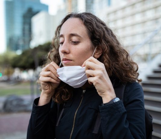 Változtak a munkahelyi maszkviselési szabályok