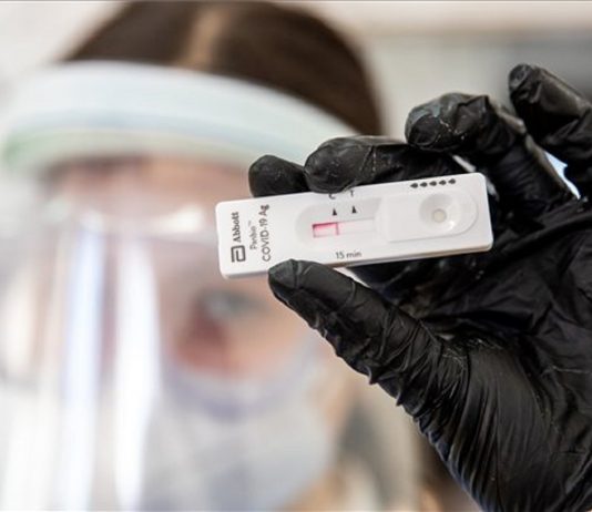 Tesztelés: a részvételi arány és a fertőzöttség mértéke is alacsonyabb a vártnál