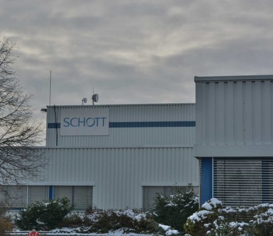 Nagyrészt Magyarországon készülő ampullákba kerül a Pfizer vakcina