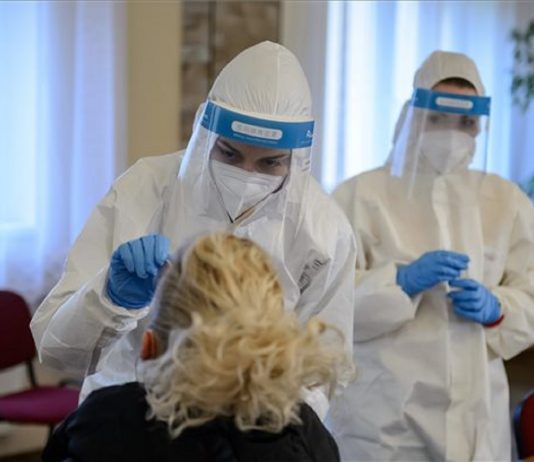 Azonnali téli szünetet akar hétfőtől a PDSZ