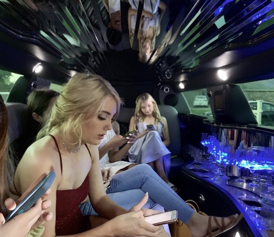 A közösségi média és a Z generáció pályaválasztása – Szülőként hogyan segíthetünk nekik?