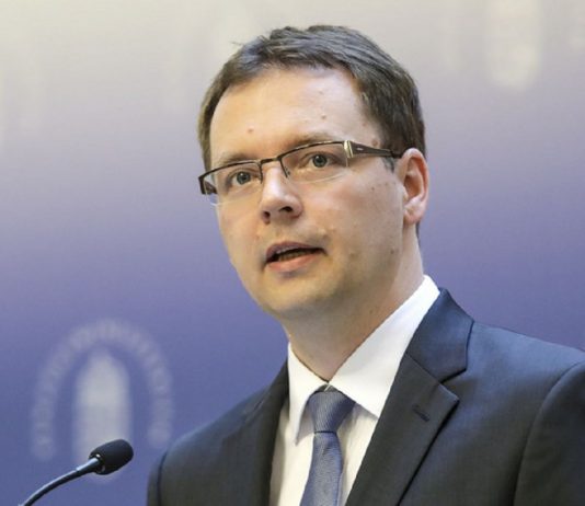 Az adócsökkentések a koronavírus-válságban is folytatódnak