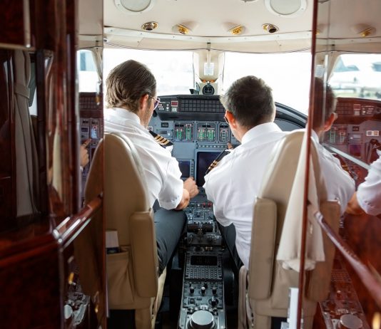 Pilótából mozdonyvezető – Svájcban precedenst teremtenének