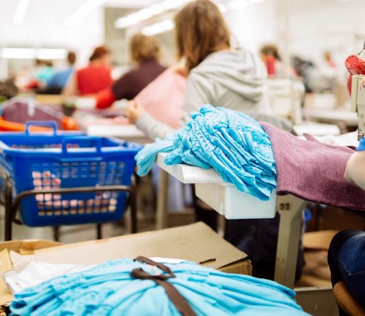 Fokozottan ellenőrzik a biztosítási jogviszonyok rendezettségét Fabric and textile industry