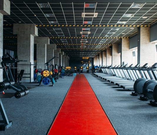 Hétfőtől óvatos nyitás Horvátországban! Gym nobody, empty fitness club