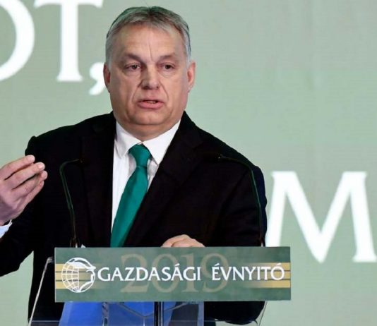 Orbán: “ha fegyelmezettek vagyunk, húsvétkor már szabadabb életünk lehet”
