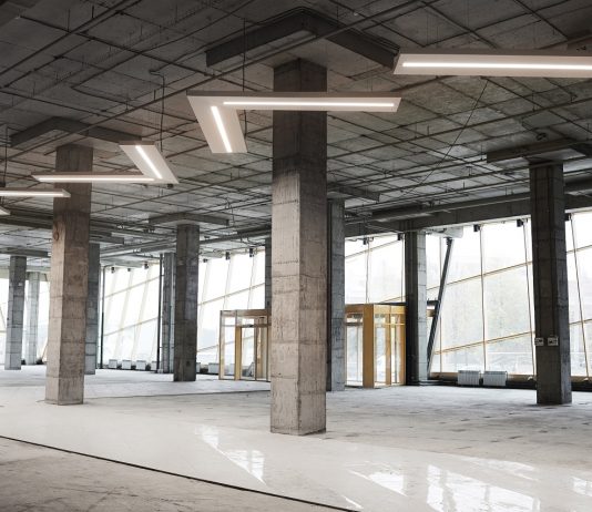 Továbbra is megéri irodát vásárolni – a home office mit sem változtatott a befektetési kedven Office Building Construction