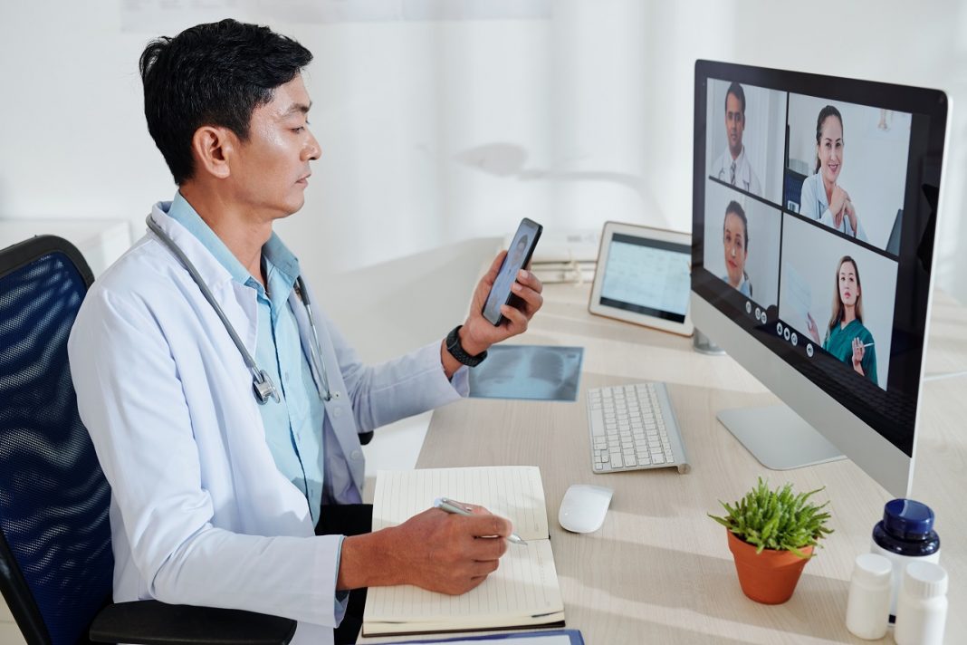 Online meeting of doctors