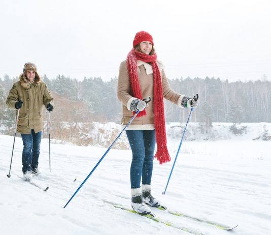 Majdnem tele az osztrák sípályák, de turisták legkorábban márciustól csúszkálhatnak