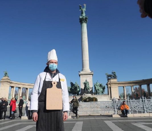 Ma is tüntettek Budapesten – jövedelem nélkül a mindennapi megélhetés is gond