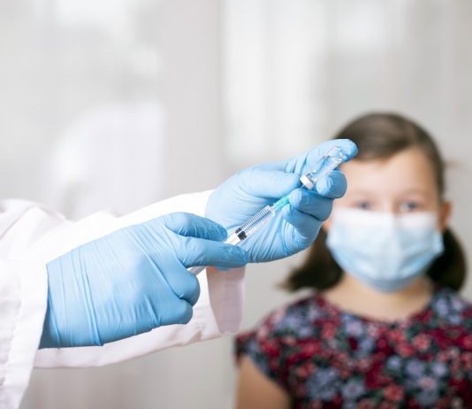 A Moderna 6750 gyermeken és csecsemőn teszteli a koronavakcinát vaccination