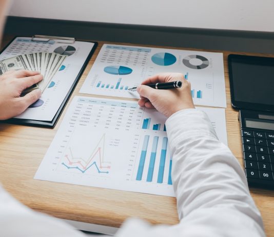 KSH: 411 ezer forint volt a januári bruttó átlagkereset analízis