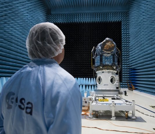 Űrhajósokat keres online álláshirdetéssel az Európai Űrügynökség Magyarországon CHEOPS spacecraft