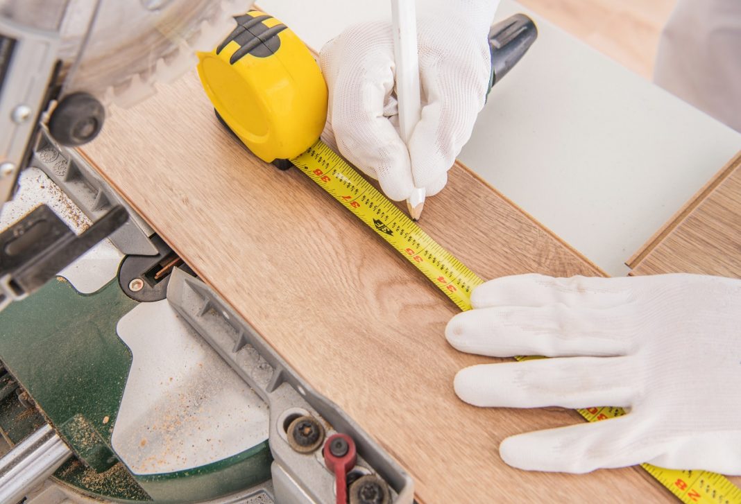 Floor Panels Installation