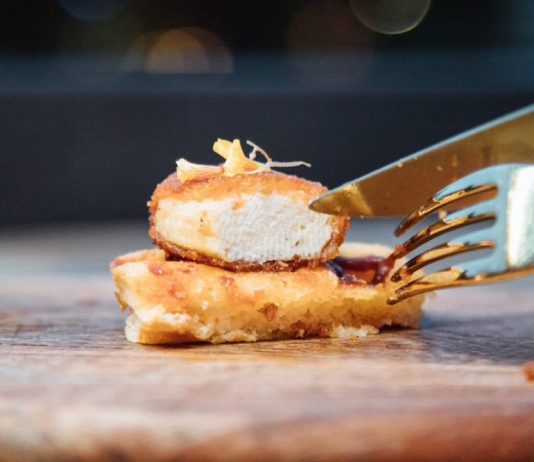 Nemsokára az Unióban is elérhető lesz a laboratóriumban előállított csirkehús eat just