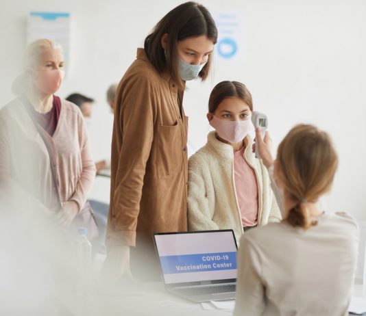 Mikor jönnek a gyerekeknek való koronavírus-oltások? Registering for Vaccination in Clinic