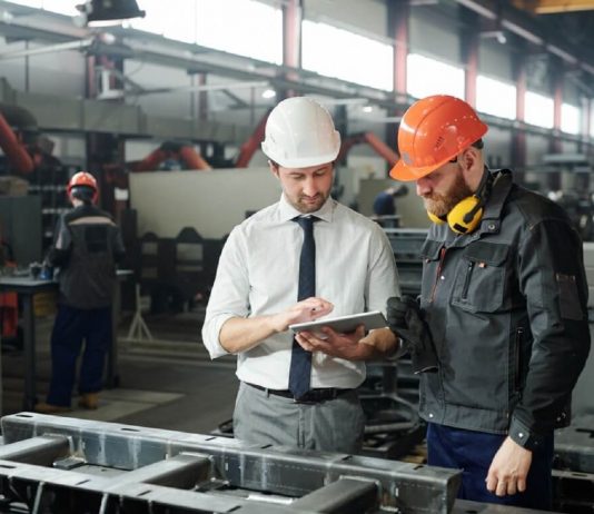 Szigorúbban ellenőrzi a munkáltatókat márciustól a foglalkoztatás-felügyeleti hatóság munkaügyi ellenőrzés