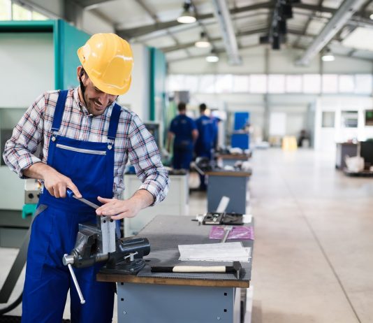 Áprilisban rekordszinten az euróövezeti feldolgozóipar teljesítménye