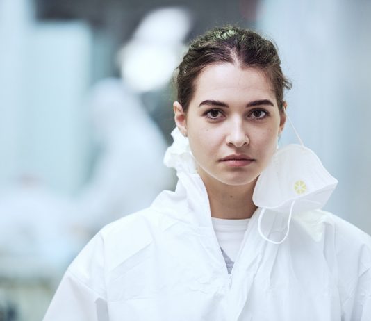 A járvány idején munkájukban helytálló nőket díjazza a Nők Magyarországért Klub