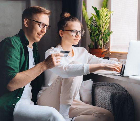 SZÉP kártya: év végéig fennmarad a kedvező adózás kartya