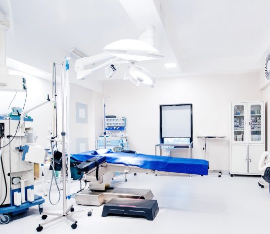 Öt és félmilliárd forint értékben kezdődnek egészségipari beruházások Magyarországon