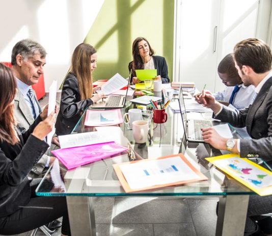 Változnak a köz- és taggyűlésekre vonatkozó szabályok