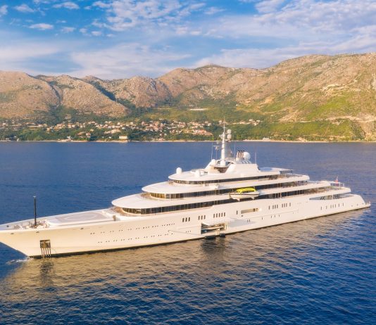 Görögország vizei a legnépszerűbbek a milliárdosok körében