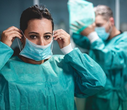 Ausztria: koronavírus-bónusz az egészségügyi dolgozók számára