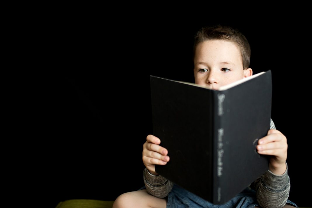 700 millió euróval támogatja az EU az Unión kívüli oktatást