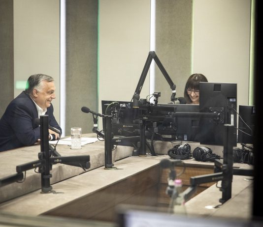 A társasági minimumadóról is beszélt Orbán Viktor