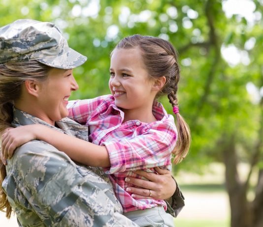 10 nap fizetett extraszabadságot kapnak a védekezésben résztvevők