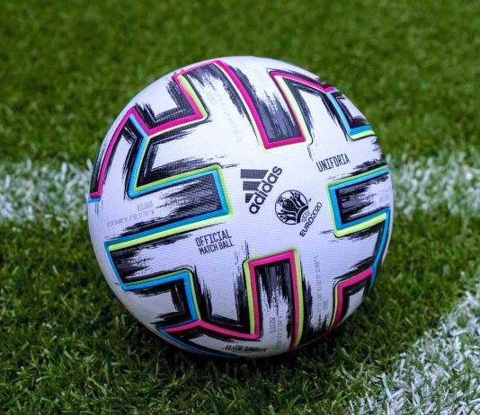 A szponzorok nem, a sportszergyártók viszont nagyot nyertek a foci Eb-n