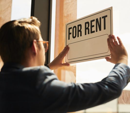 A pályakezdők és a munkahelyet váltók is lakást keresnek – meglendül az albérleti piac Albérlet piac