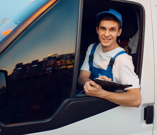 Papírmentessé válnak a fuvarokmányok