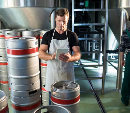 Minden fejlesztési pályázatot befogad a kormány