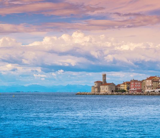 Szigorít a beutazási szabályokon Szlovénia