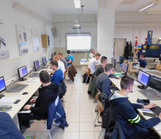 Járműipari képzőközpont nyílik Szekszárdon