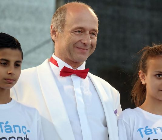 Vezénylés közben oltatta be magát Fischer Iván